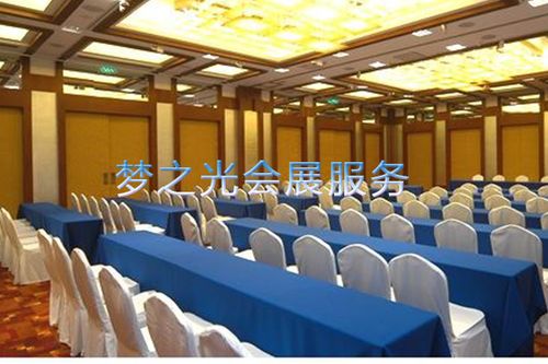 蓮湖室內(nèi)長條桌租賃與夢之光會展服務(wù) 打造專業(yè)會議與活動的基石